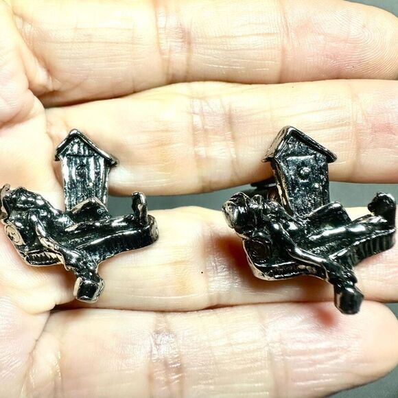 Hillbilly by outhouse silver tone cufflinks - Picture 7 of 9